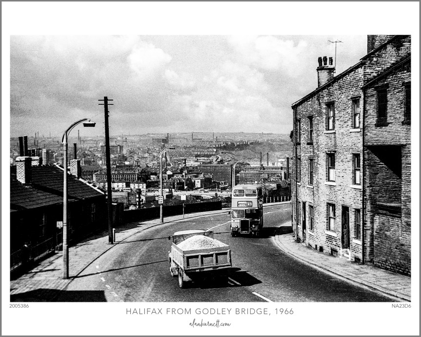 The Swinging Sixties – On Godley&nbsp;Bridge