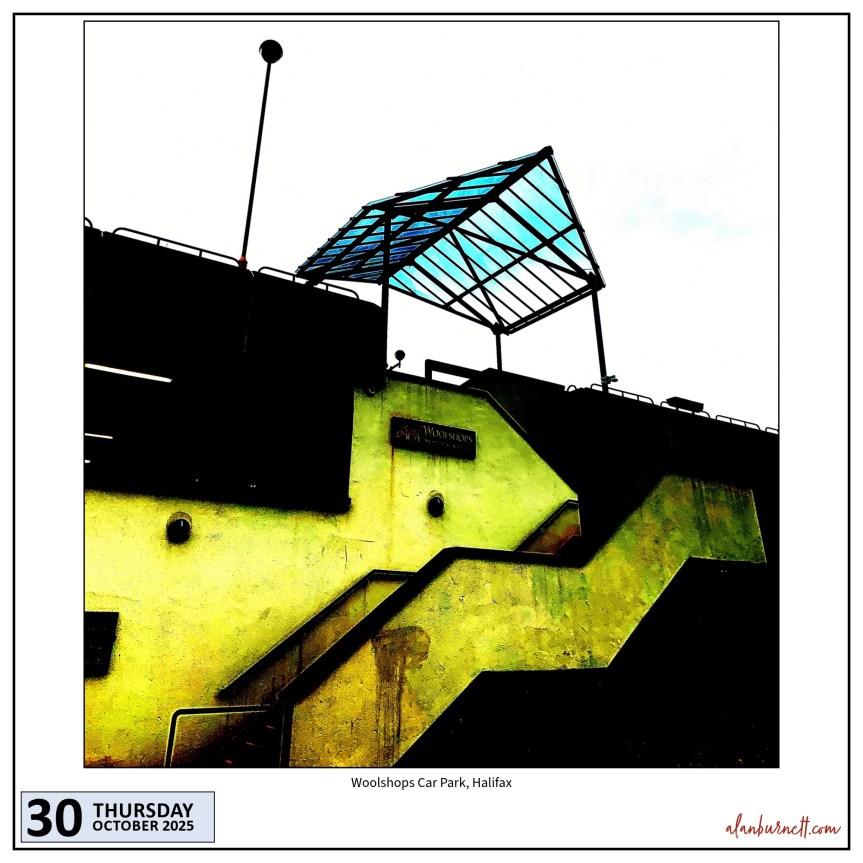 Trolley Shelter 3 In&nbsp;Blue