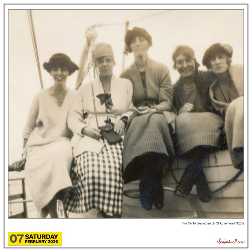 Five Girls And A&nbsp;Kodak